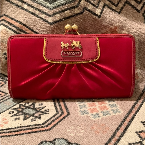 Coach Pink Women's Wallet - Picture 1 of 12